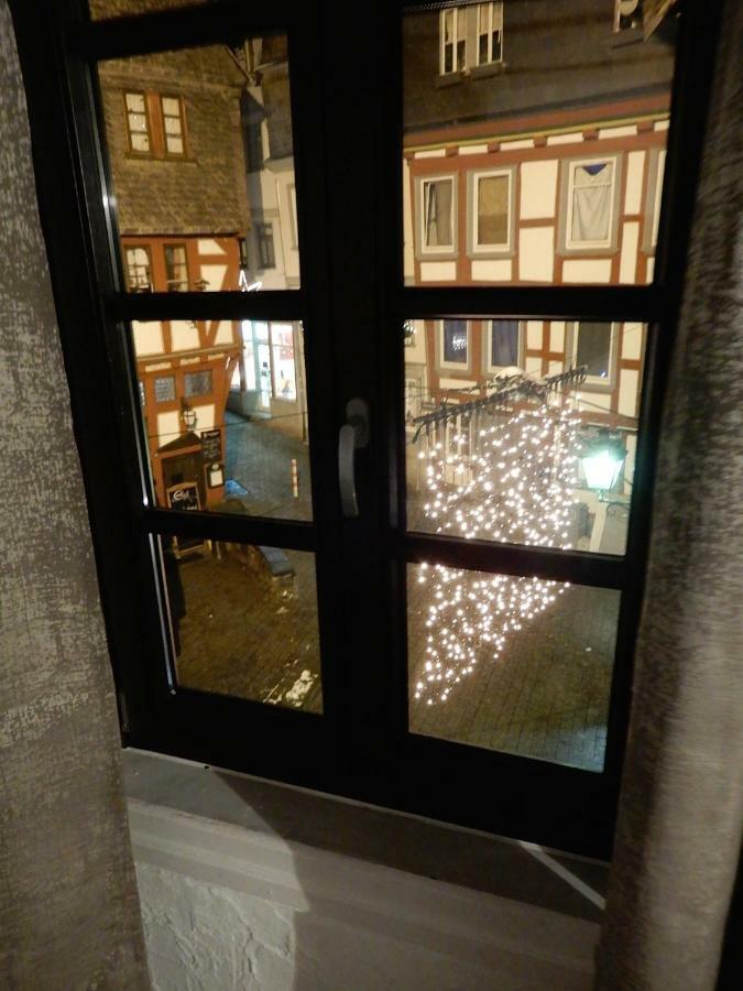 Gasthaus Burgkeller ลิมบวร์ก อัน แดร์ ลาน ภายนอก รูปภาพ